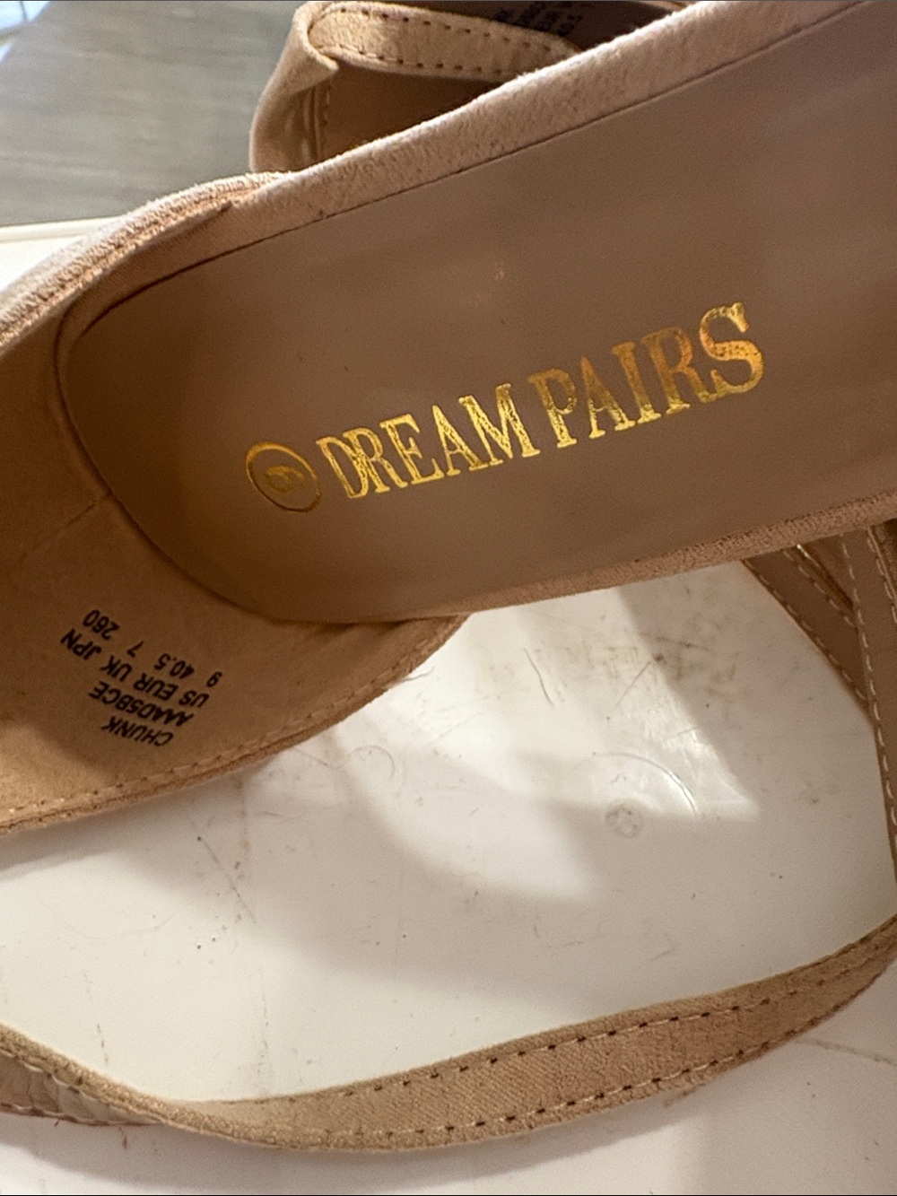 Dream Pairs Women's Beige Suede Slingback Heels